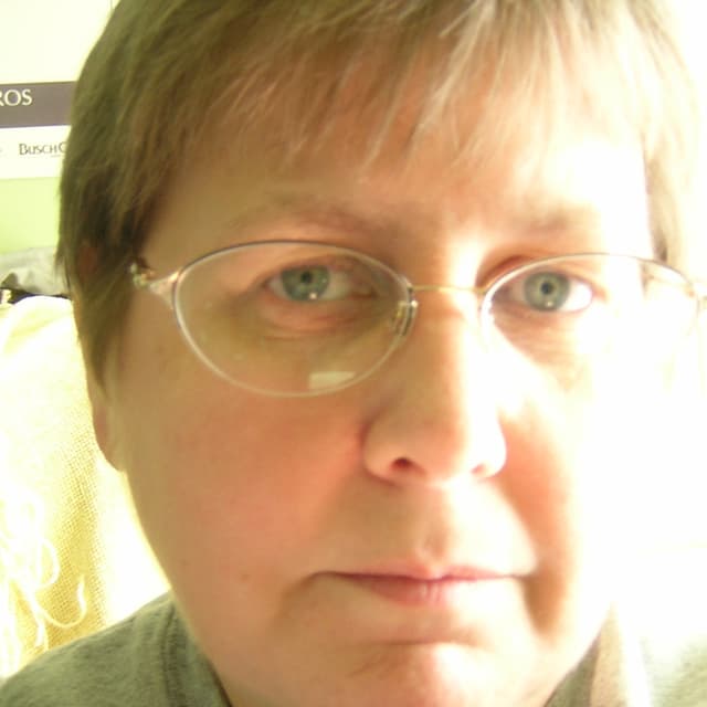 Rebecca Ellis avatar