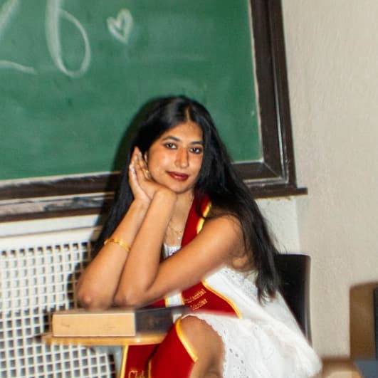 Aishu Siva avatar