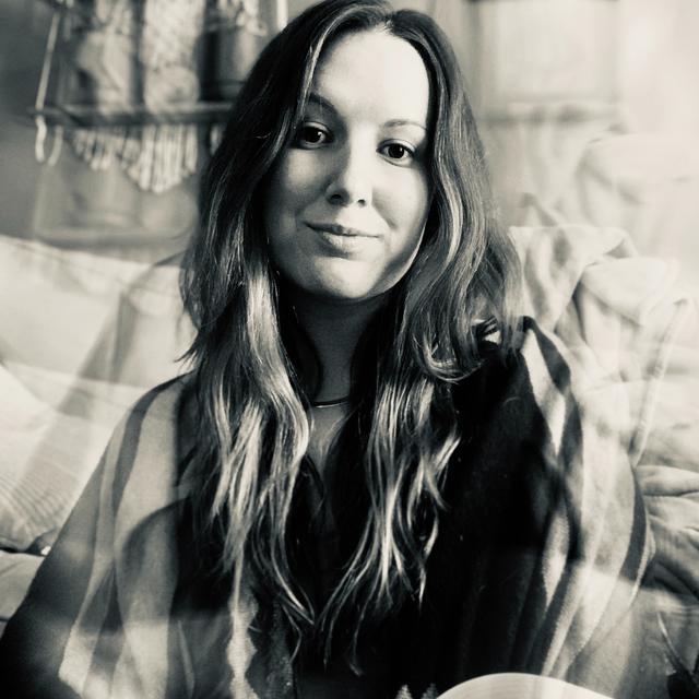 Alisa Hartley  avatar