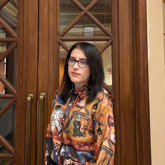 Iuliana Ursachi avatar