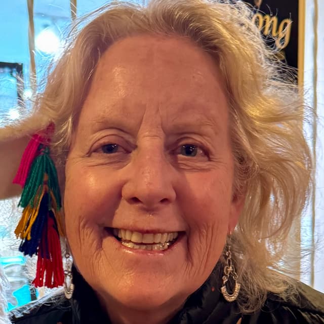 Christy Wise avatar