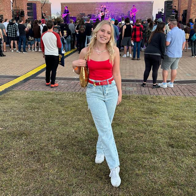 Isabella Henriksson avatar