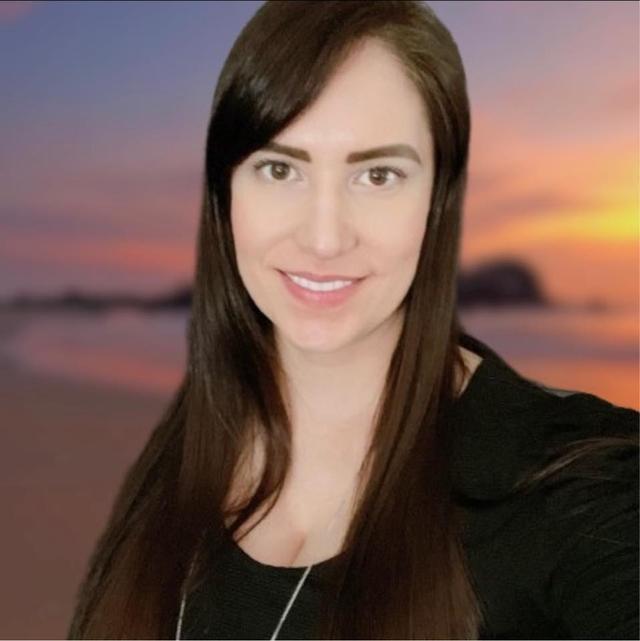 Kari Hawkey avatar