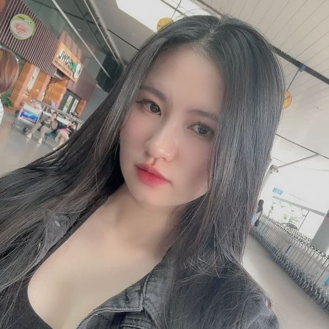 elisia55 avatar
