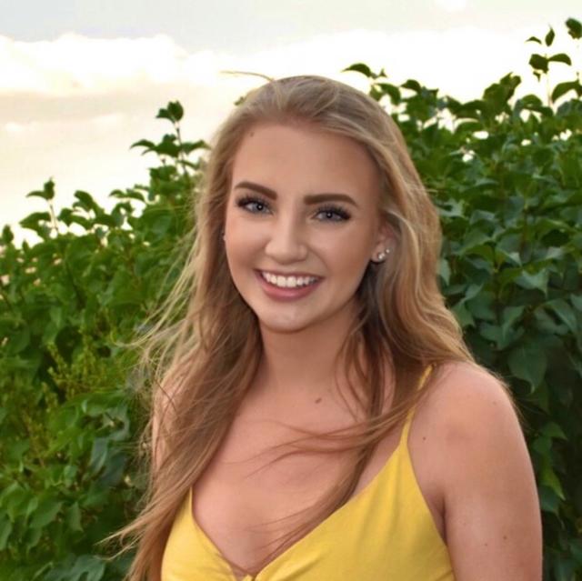 Avery Della avatar