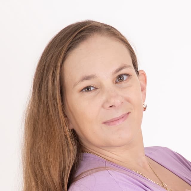 Yanina Litt avatar
