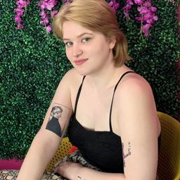 Emma Cholip avatar