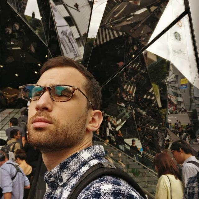 Alexei Raymond avatar