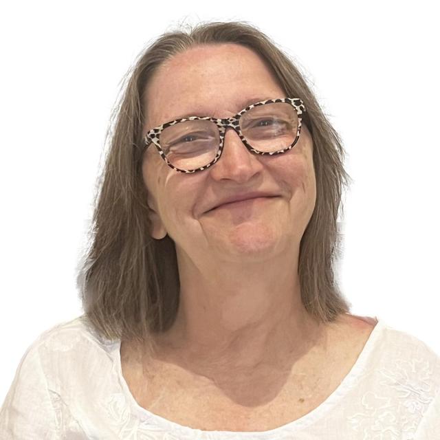 Holly Elliott avatar