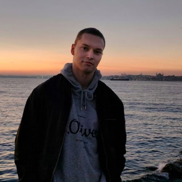 Daniil Ganzin avatar