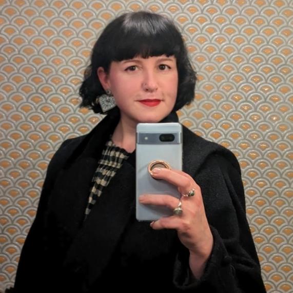 Melinda Salisbury avatar