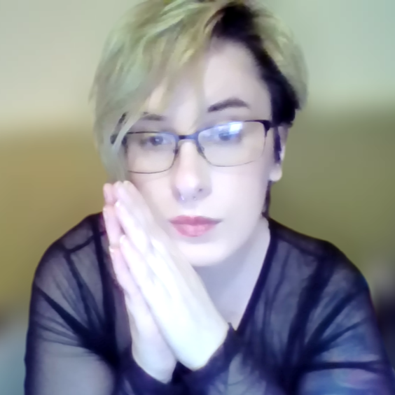 Kira Leigh avatar