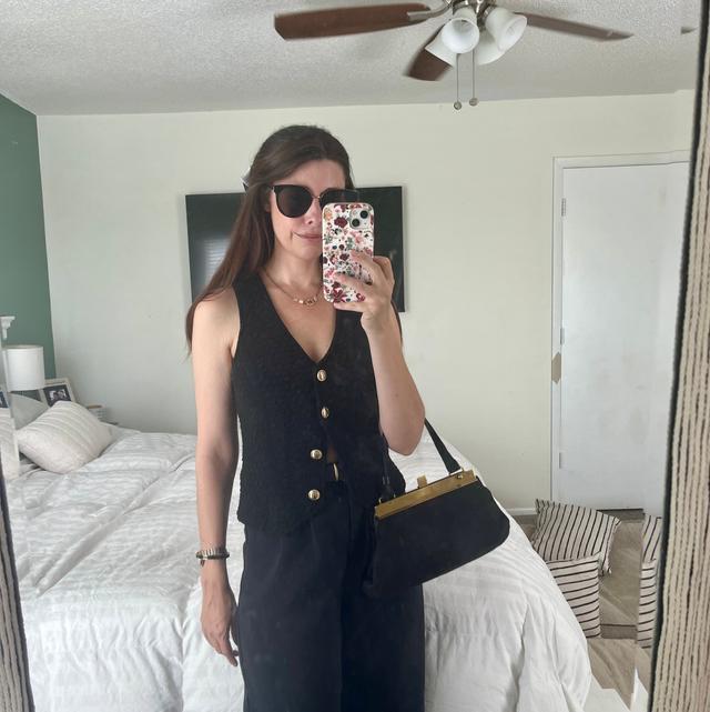 lyndsay avatar