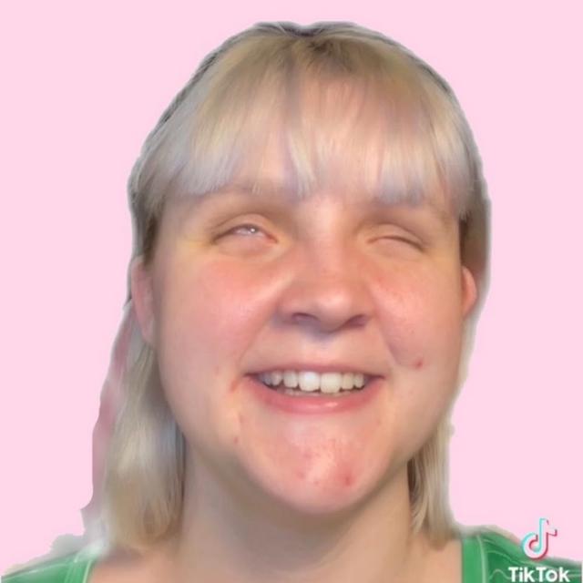 Carmen Maelyn avatar