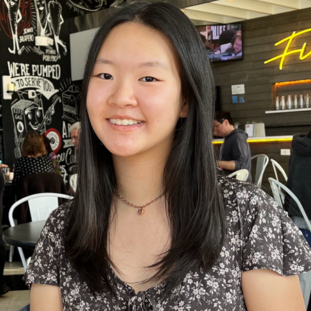 Chloe Lee avatar