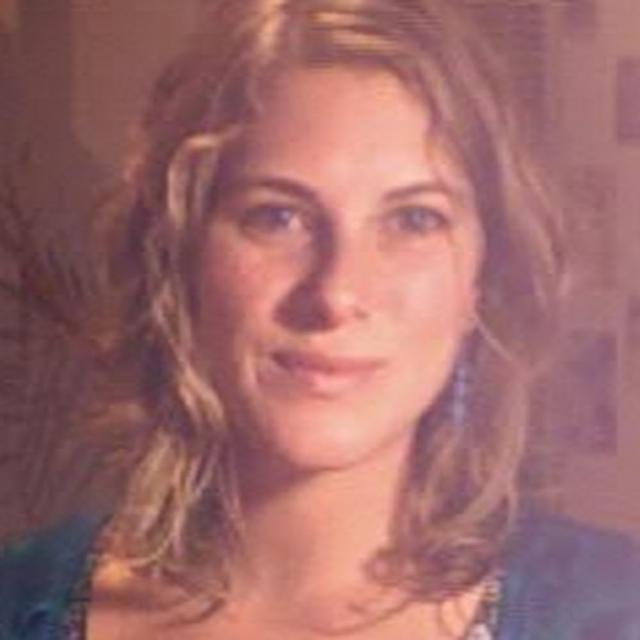 Annie Bartos avatar