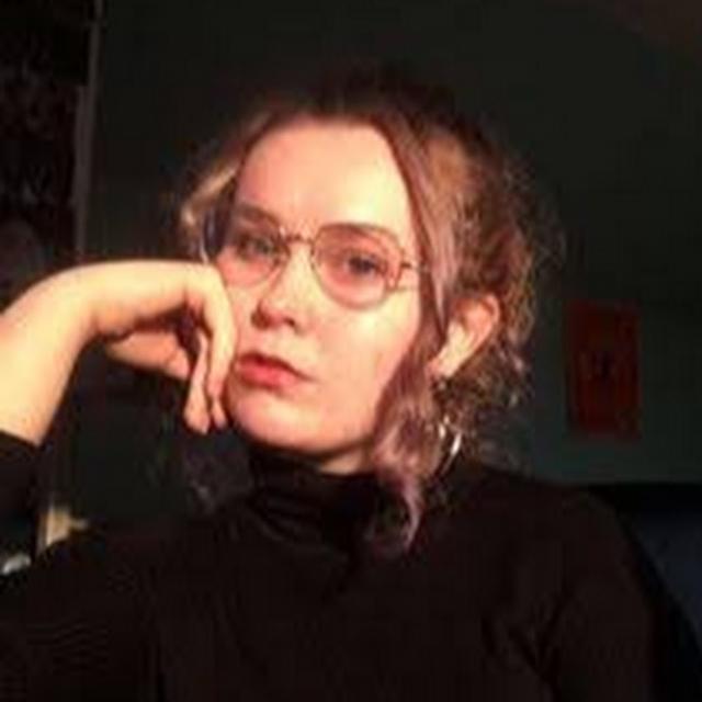 Caitlin Young avatar