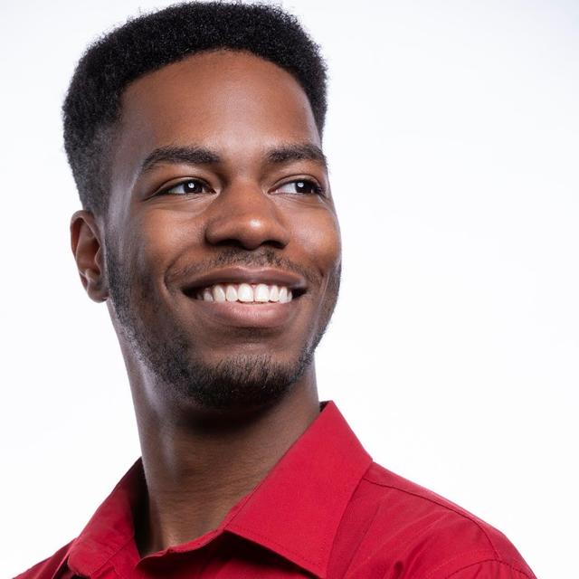 Lawrence Elliott avatar
