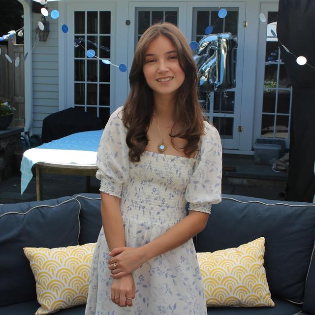 Lucy Belknap avatar