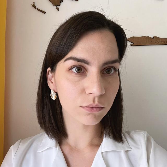 Alina Derzhapolskaya avatar