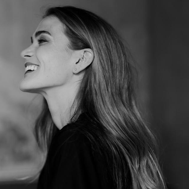 Sara Sebastian avatar