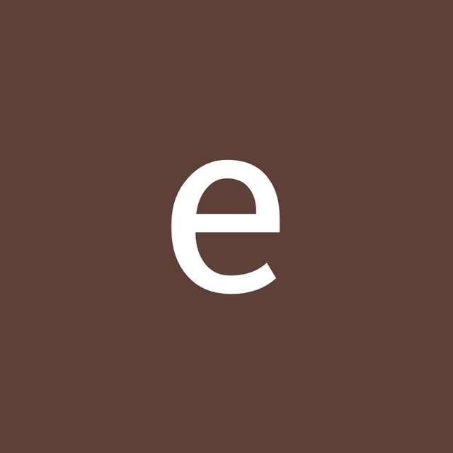 elle W avatar