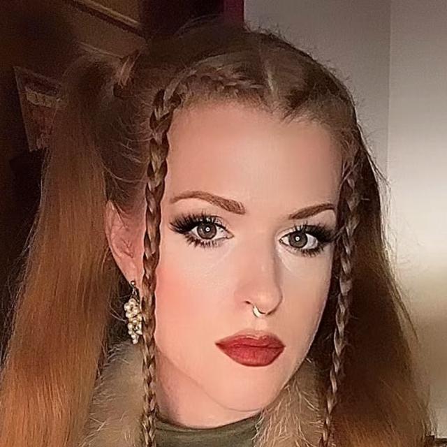 oliviatheoracle avatar