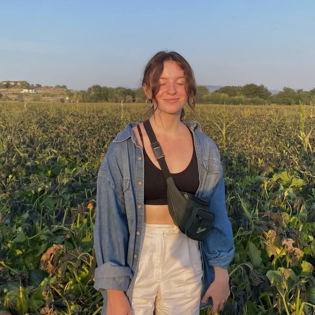 Katie Lotz avatar
