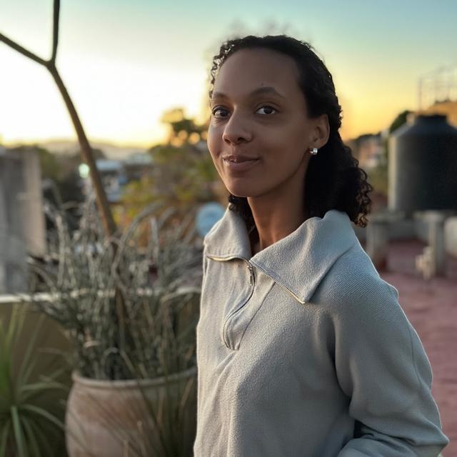 Julia Moses avatar
