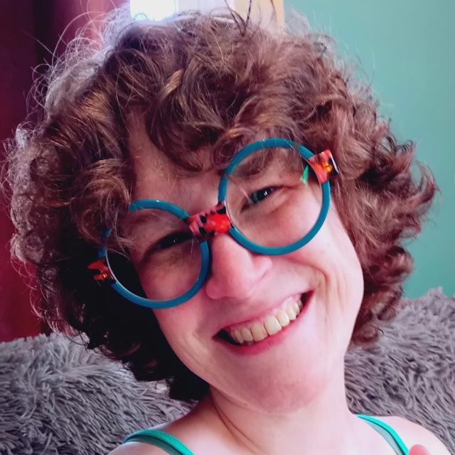 Lee Lee avatar