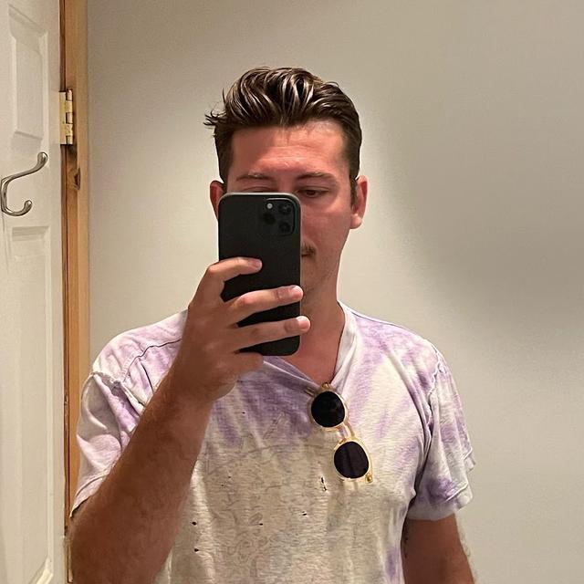 Evan Gray avatar