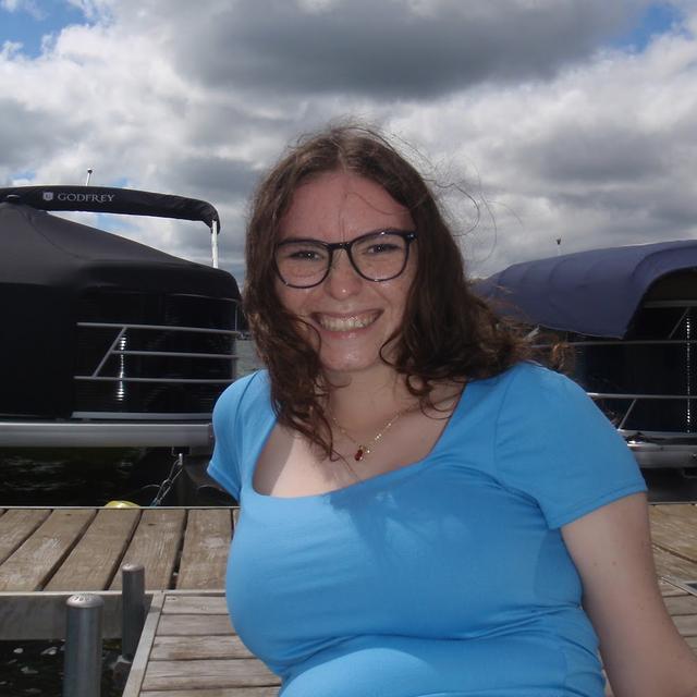 Bella Rotker avatar