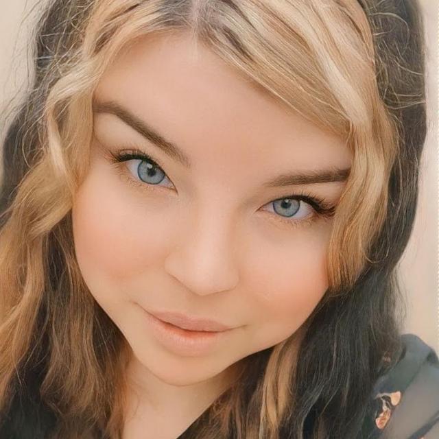 Amber Nichole avatar