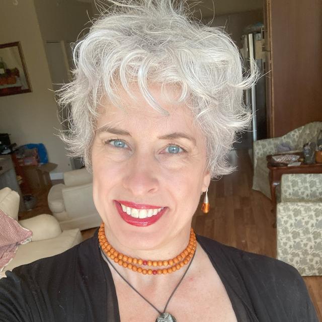 Paula Stone avatar