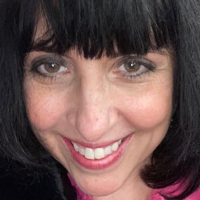 Carrie Anne Tocci avatar