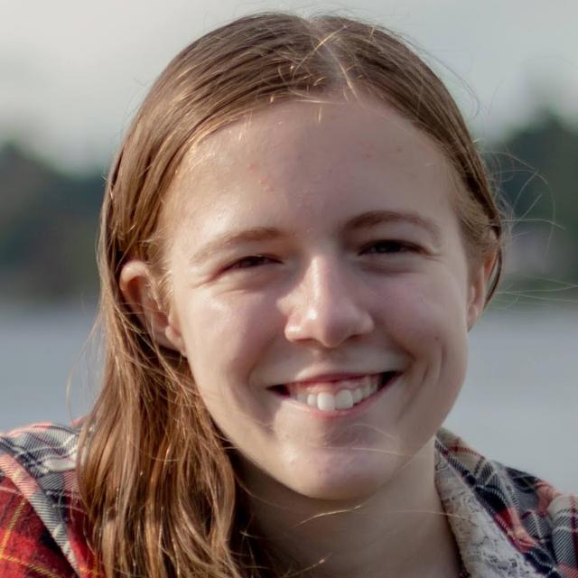sarah larsen avatar