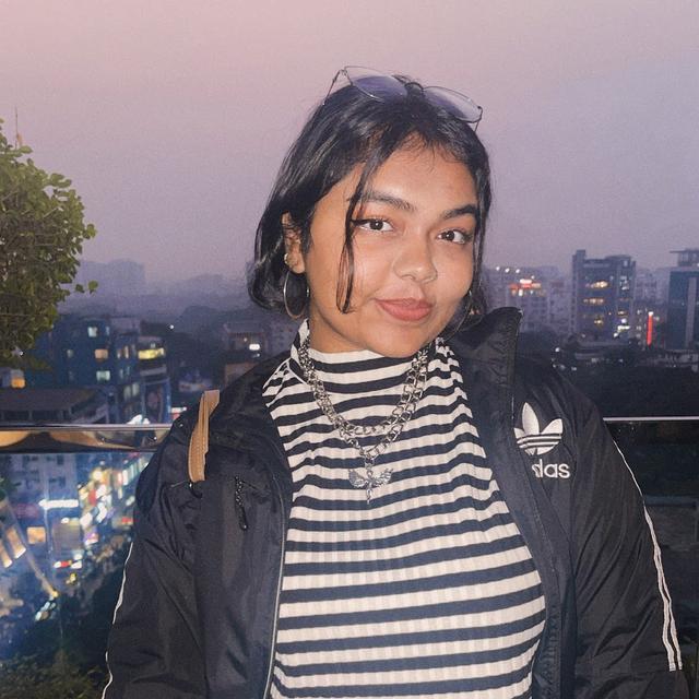 Alveena Khan avatar