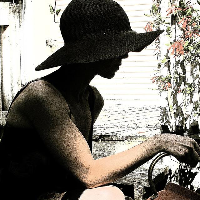 Lyza May avatar