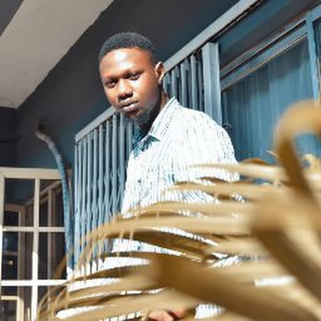Tukur Loba Ridwan avatar