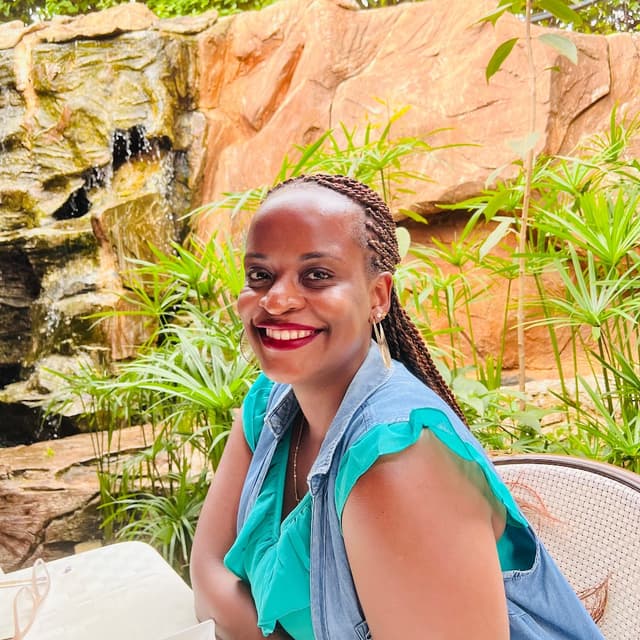 Maureen Nagasha avatar