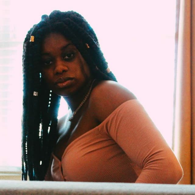 Alicia Foster avatar