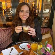 Brenna Dinon avatar