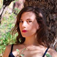 Leah Bury avatar