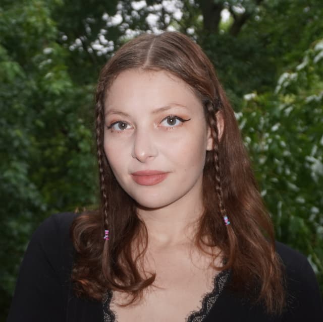 amanda conover avatar
