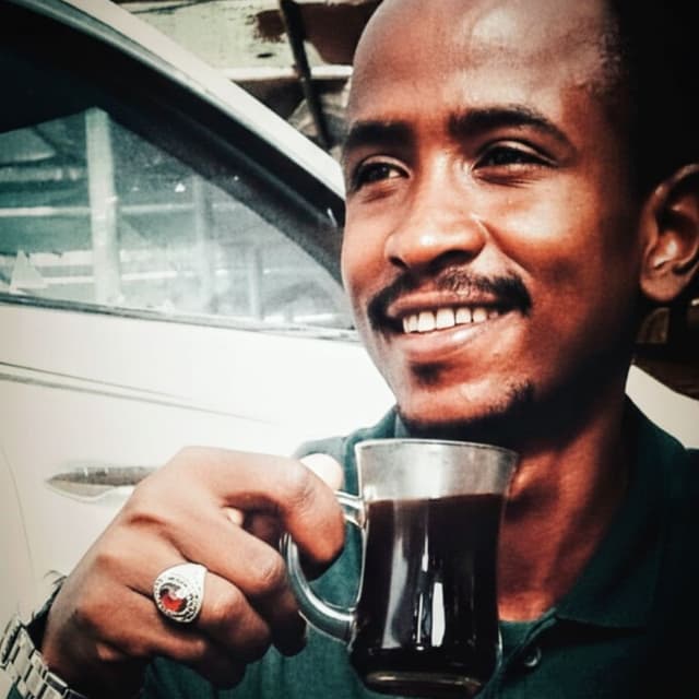 Mahmoud Elmardi avatar