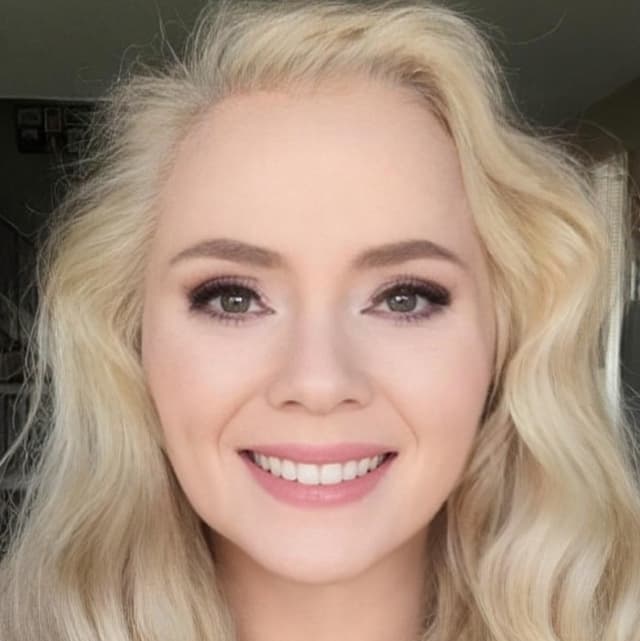 Alexandra Grant avatar