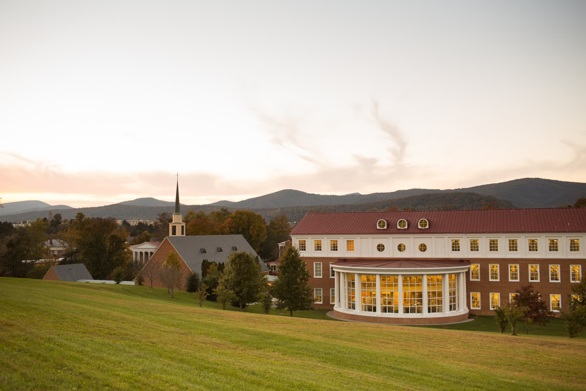 Hollins University MFA in Creative Writing campus